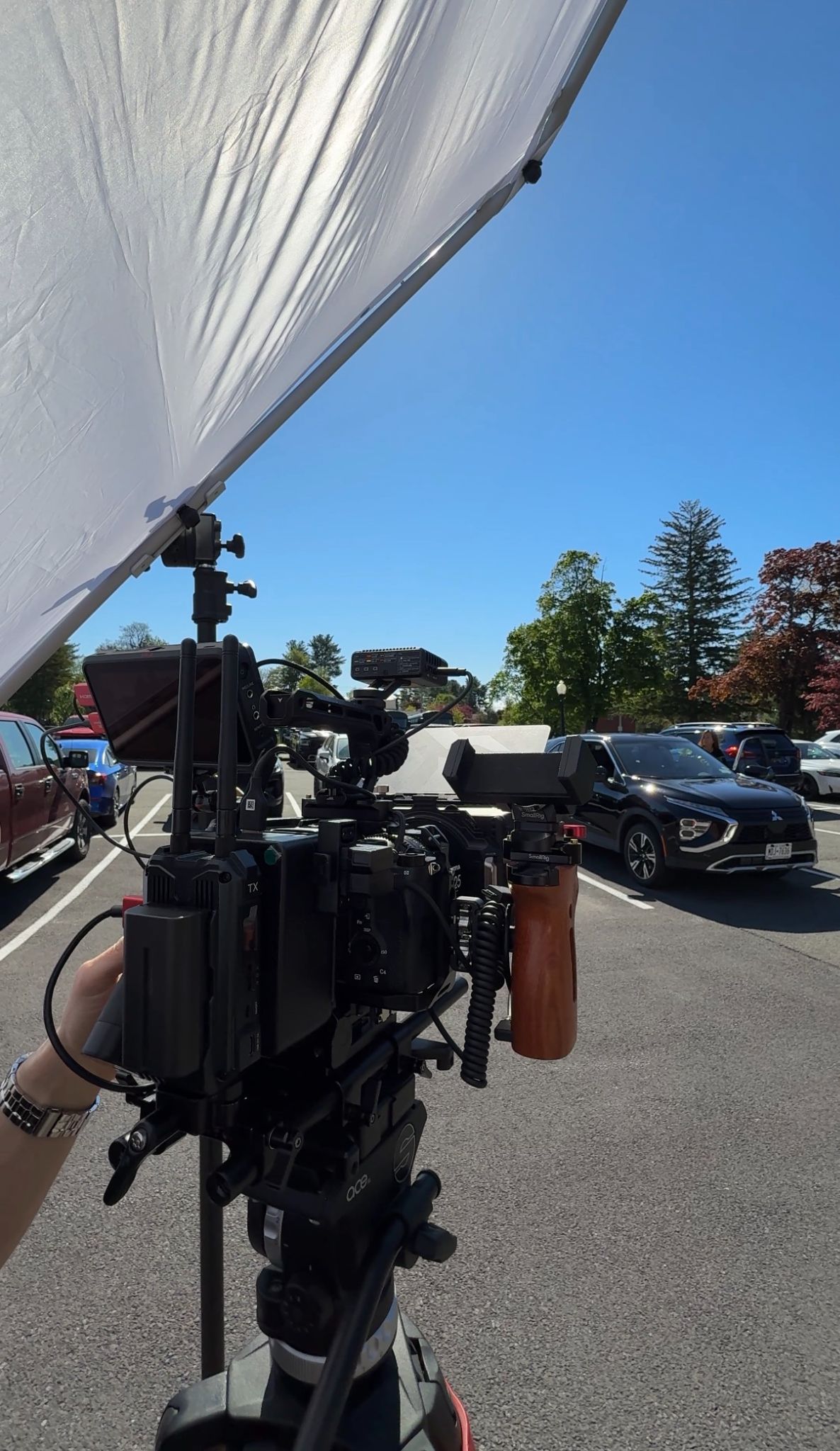 Behind the scenes photo 18: replace with a real photo