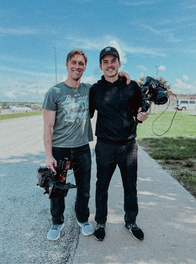 Behind the scenes photo 32: replace with a real photo
